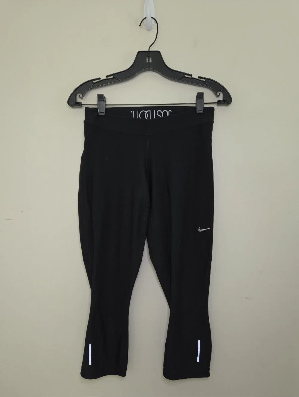 Women's Nike Dri Fit Black Cropped Leggings Sz Medium